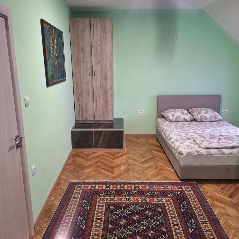 Dream 9 - One-Bedroom Apartment - 12
