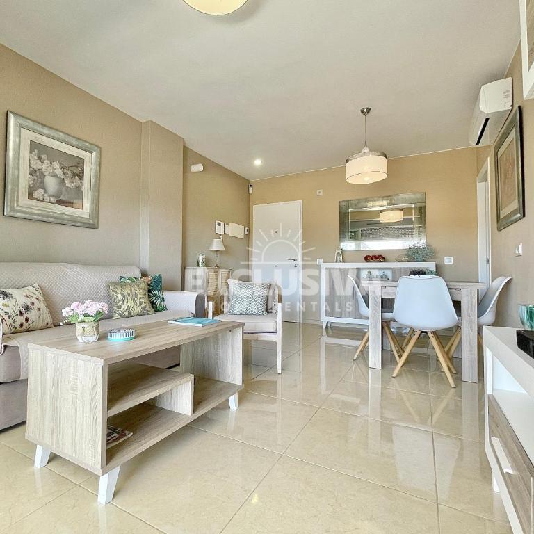 VistaBahia Home, 1ªLínea, Magic World - Apartamento de 2 dormitorios con terraza y vistas al mar - 7