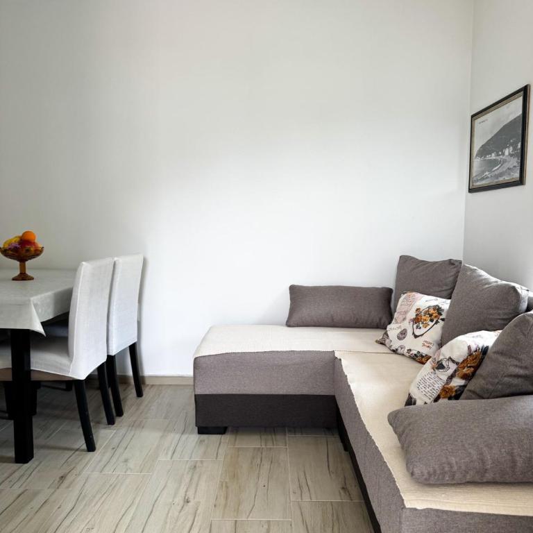 Apartman Zinzula - Two-Bedroom Apartment - 3