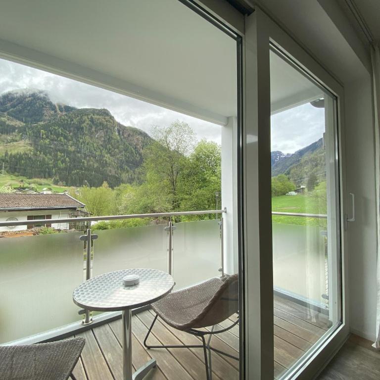 Gletscherblick Resort Kaprun by Jara - Apartment mit Aussicht und Balkon - 24