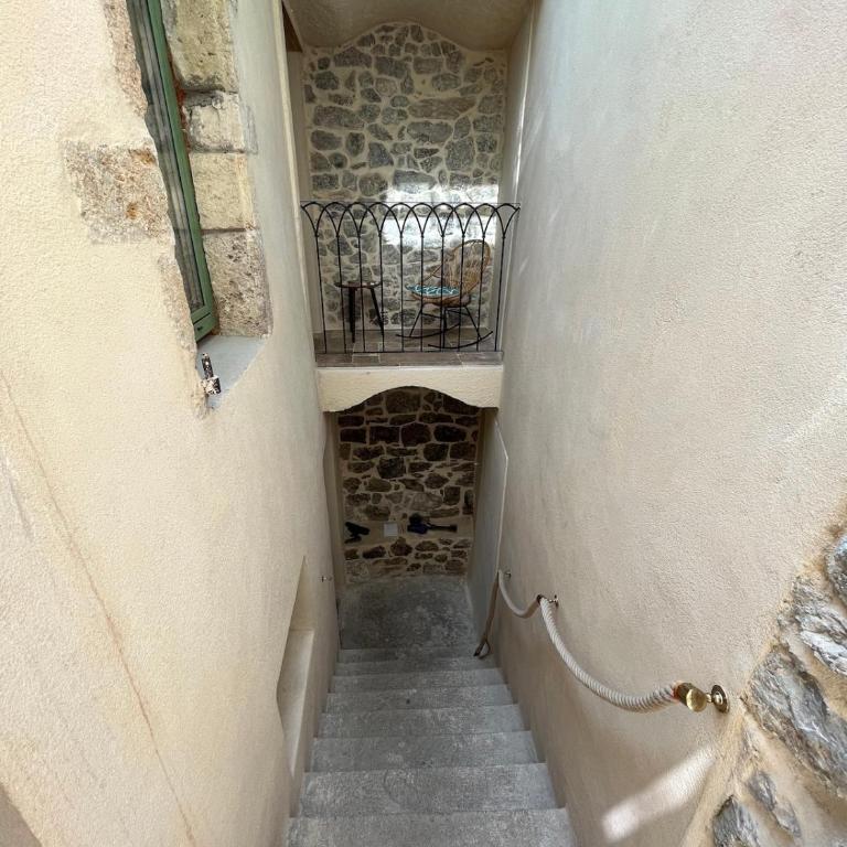 Maison Gruissan village - Three-Bedroom Home - 12