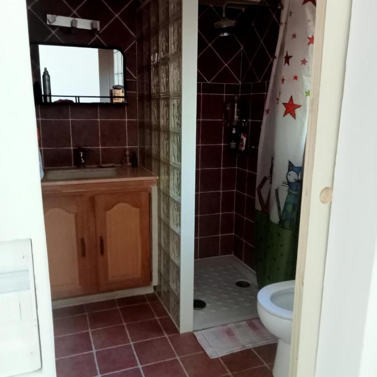 Nice Studio with terrace and free parking - Appartement 1 Chambre - 7