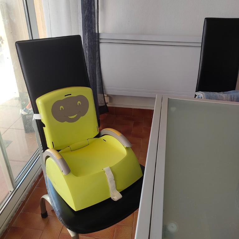 Abri Côtier - Three-Bedroom Apartment - 10