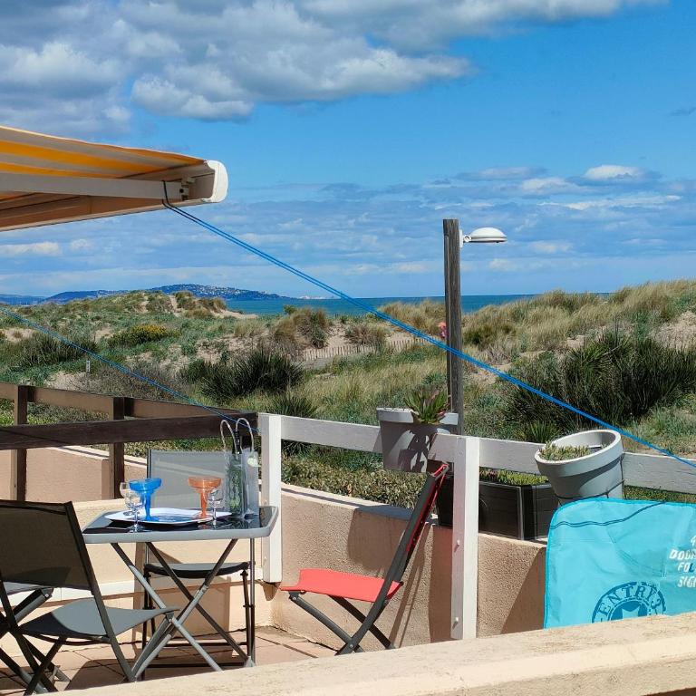 Abri Côtier - Three-Bedroom Apartment - 23