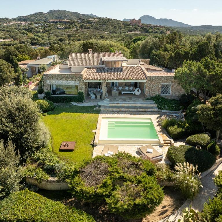Exclusive Villa in Porto Rotondo with jacuzzipool - Villa - 79