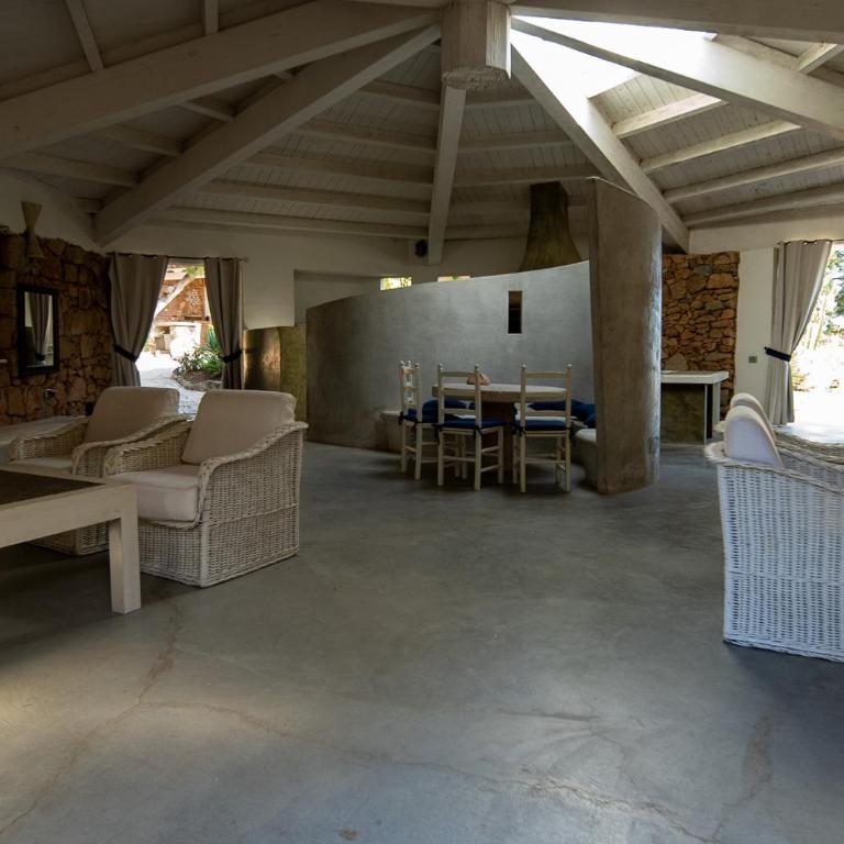 Exclusive Villa in Porto Rotondo with jacuzzipool - Villa - 18