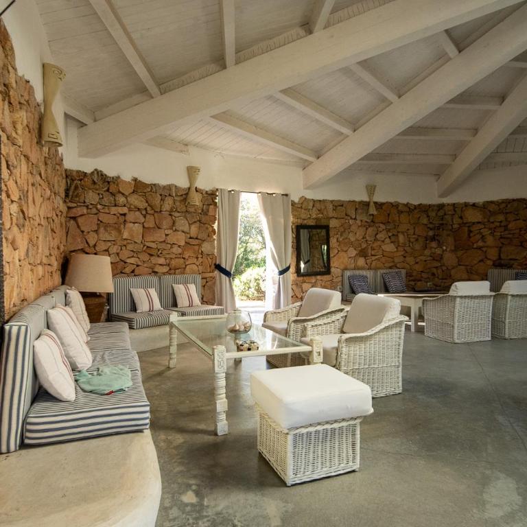 Exclusive Villa in Porto Rotondo with jacuzzipool - Villa - 11