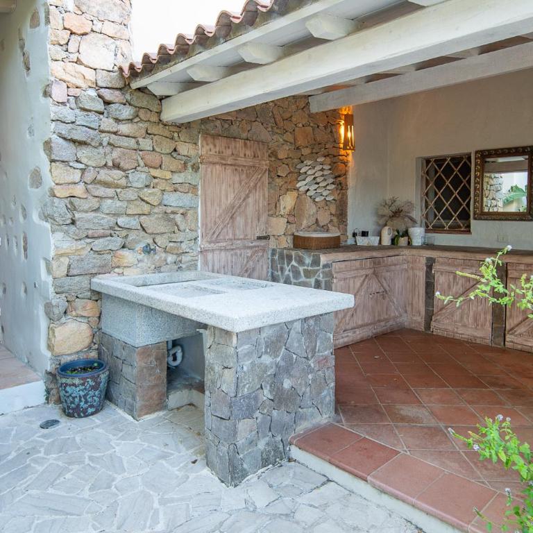 Exclusive Villa in Porto Rotondo with jacuzzipool - Villa - 21
