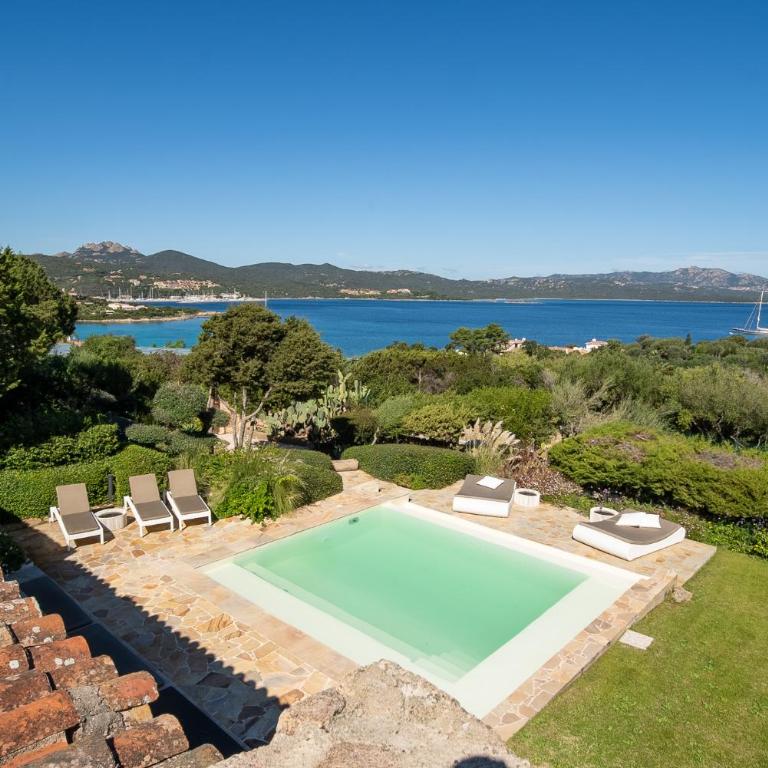 Exclusive Villa in Porto Rotondo with jacuzzipool - Villa - 73