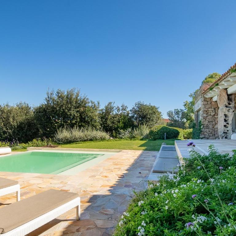 Exclusive Villa in Porto Rotondo with jacuzzipool - Villa - 89