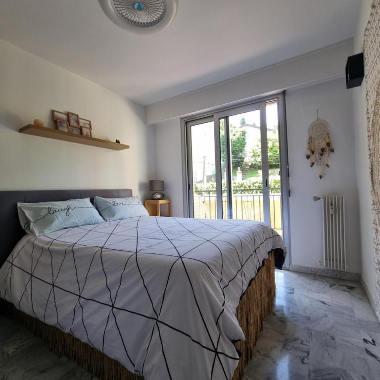 Beau 2 pièces,Terrasse, Parking Menton Centre - Appartement 1 Chambre - 6