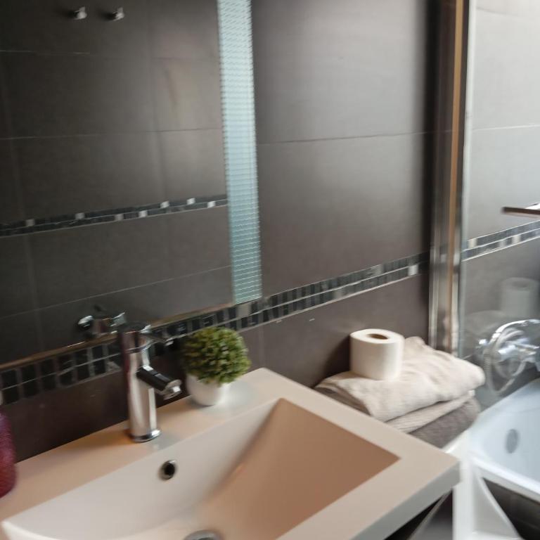República 57 - Apartamento de 2 dormitorios - 8