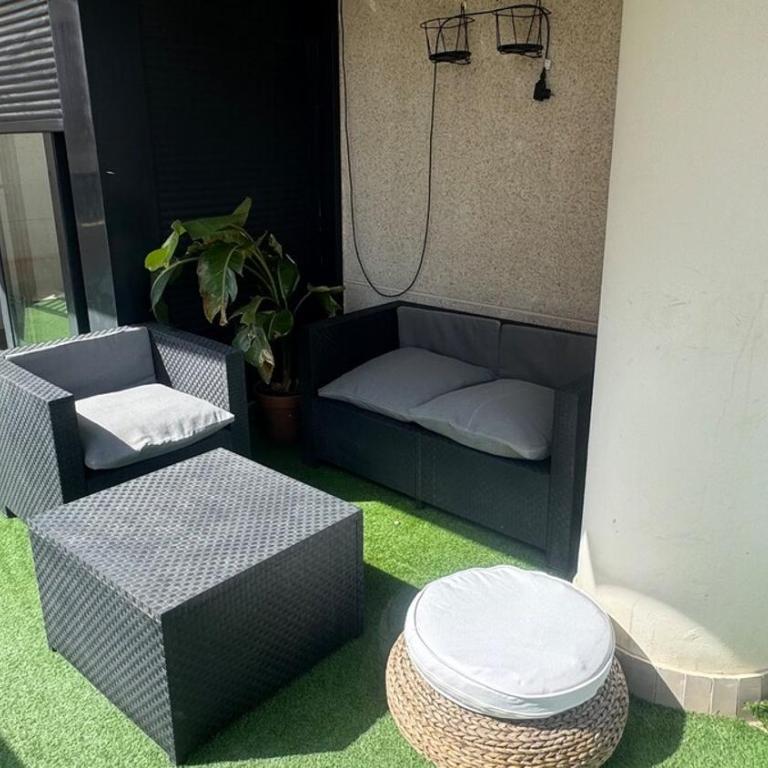 Apartment 300 m from the beach ,parking , breakfast - Two-Bedroom Apartment - 16