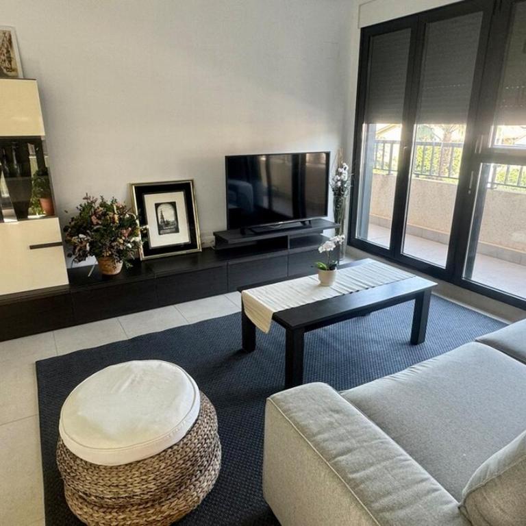Apartment 300 m from the beach ,parking , breakfast - Two-Bedroom Apartment - 32
