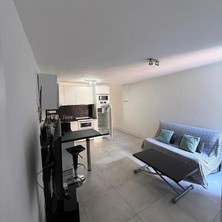 Appartement Menton - Vieille ville - Apartamento de 1 dormitorio - 9