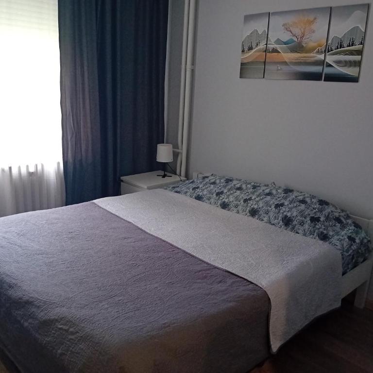 SUNSHINE Apartment - Two-Bedroom Apartment - 23