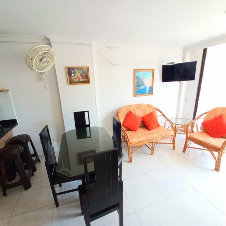APARTAMENTO RODADERO BEACH In - Apartamento - 2