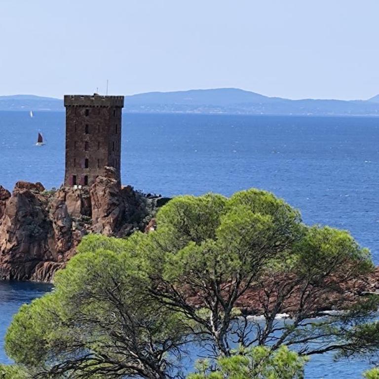 T2 Vue mer, Jardin clos, Village vacances Cap Esterel St Raphaël - Apartment mit 1 Schlafzimmer - 39