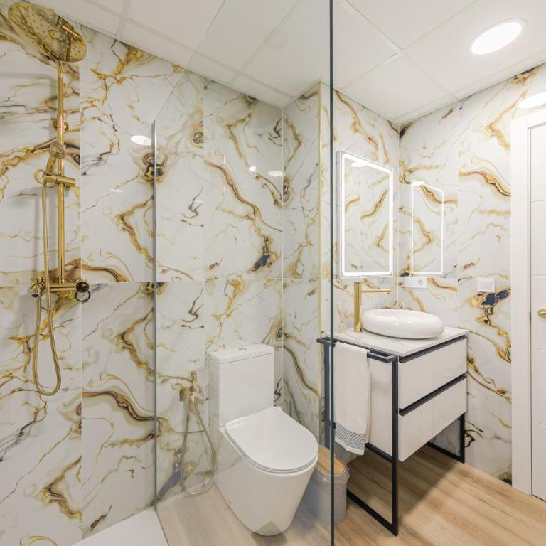 Luxury Apartment Mª Luisa Park & Plaza de España - Apartamento de 1 dormitorio - 9