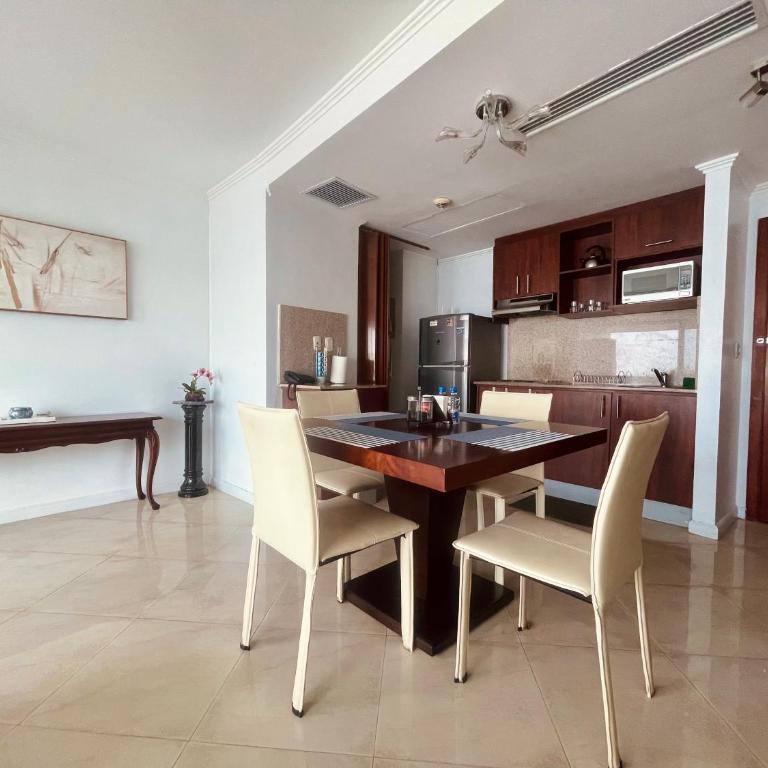 Suite frente al río en Puerto Santa Ana Riverfront - Apartamento de 1 dormitorio con vistas al río - 7