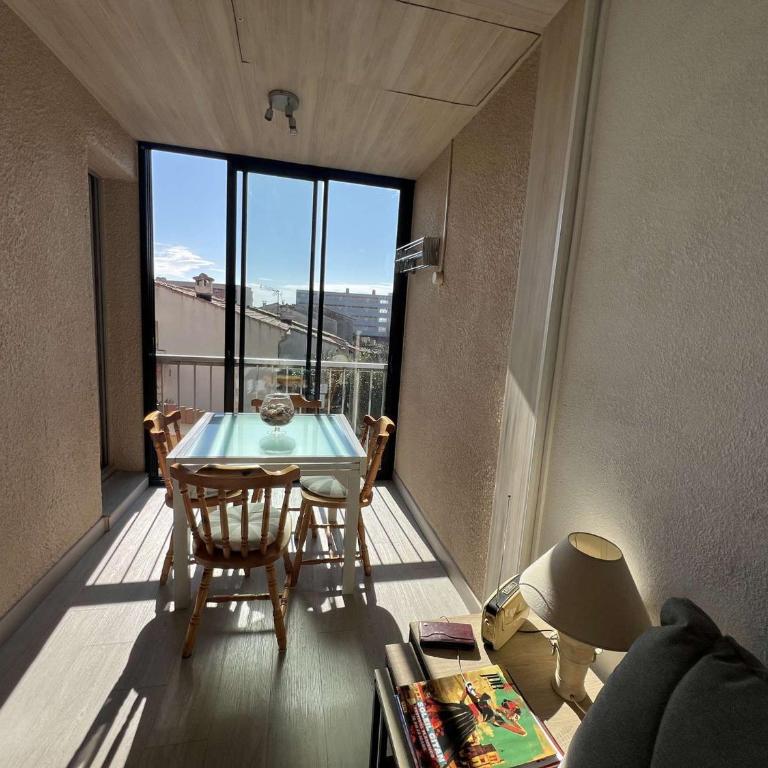 T2 proche plage avec parking privatif, 4 personnes - FR-1-701-90 - Apartamento - 1