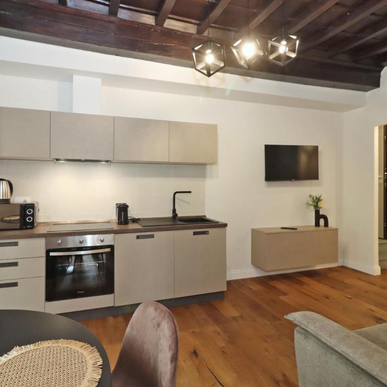 Innovation and Luxury Borgo Pinti - Appartamento Deluxe con 2 Camere da Letto e Vista Giardino - 2