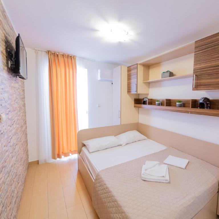 Azzuro apartments Budva - Jednokrevetna Soba sa Balkonom - 3