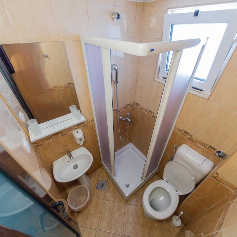 Azzuro apartments Budva - Jednokrevetna Soba sa Balkonom - 7