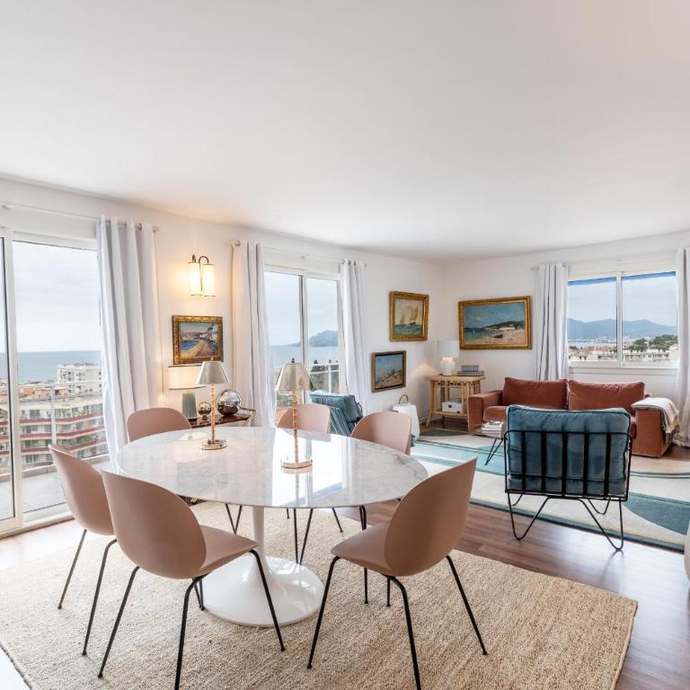 Geoffrey By Terrys Homes - Apartment mit 2 Schlafzimmern, Terrasse und Meerblick - 17