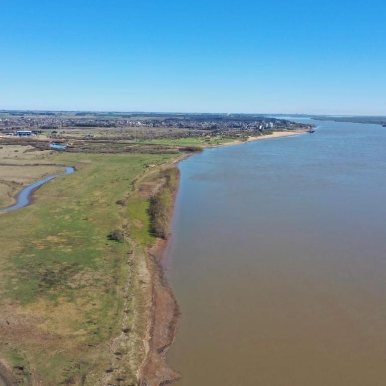 Casita del Río. Club de Campo Estancia Estrella Federal. - Three-Bedroom House - 1