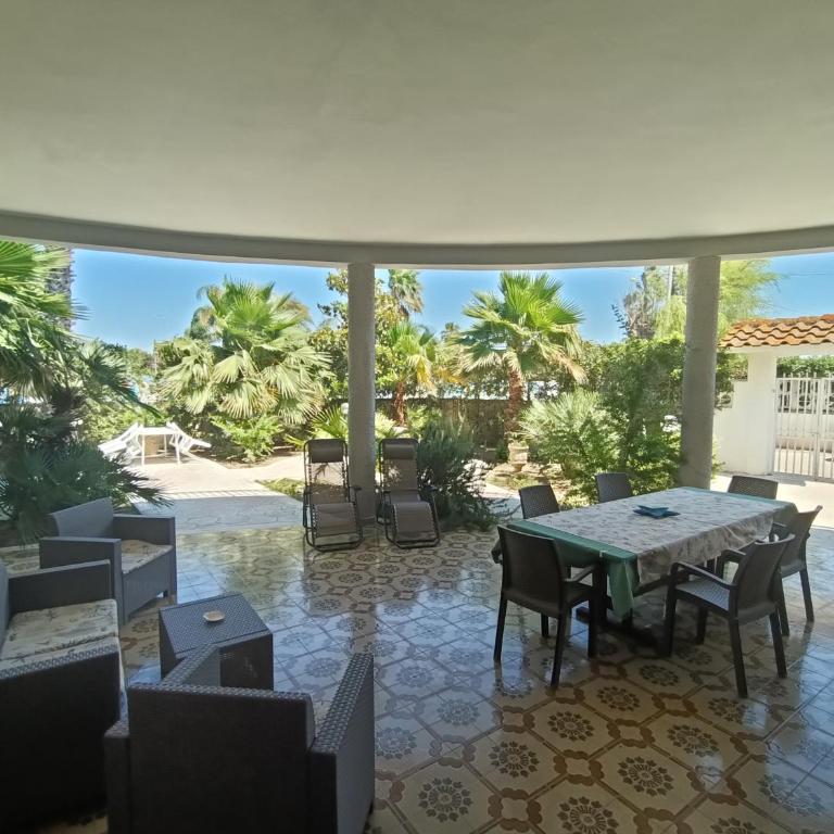 Villa Ginetta - Three-Bedroom House - 7