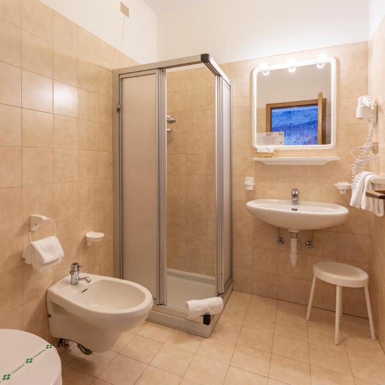 Kyrr Smart Mountain Retreat - Camera Standard Matrimoniale/Doppia con Letti Singoli - 9