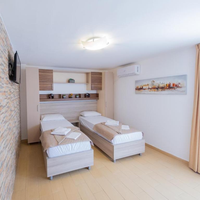 Azzuro apartments Budva - Standardni Studio - 11