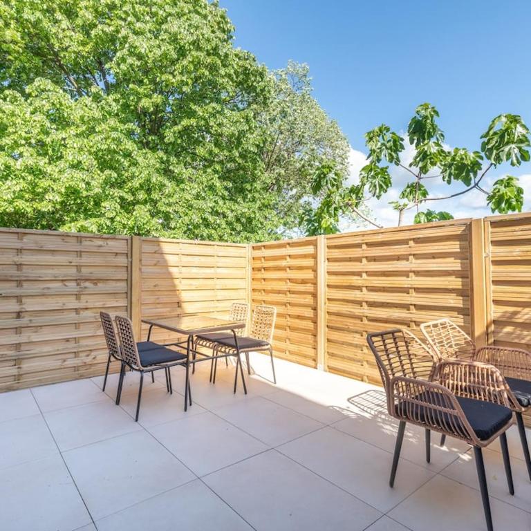 Studio avec Terrasse et piscine - Appartamento con 1 Camera da Letto - 11