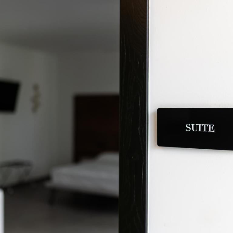 Luxury Suite New Look - Camera Matrimoniale con Vasca Idromassaggio - 1