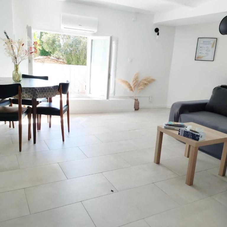 Appartement 2 pieces avec place de parking extérieur à Beaulieu-sur-Mer - Appartement 1 Chambre - 8