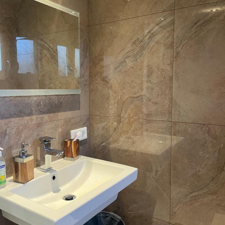 Modern apartment in Nuremberg - Appartement 2 Chambres - 4