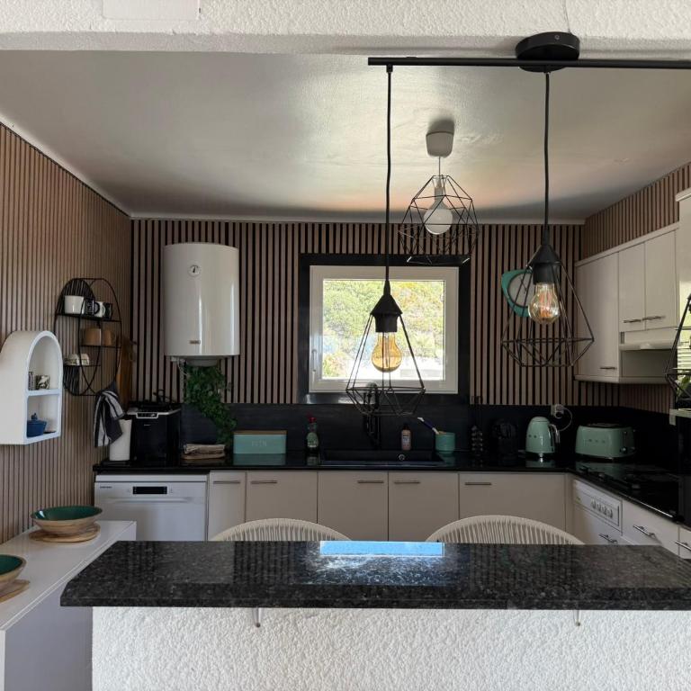 Villa à Canyelles, piscine et SPA à bulles privés , vue panoramique - Villa de 3 dormitorios - 12