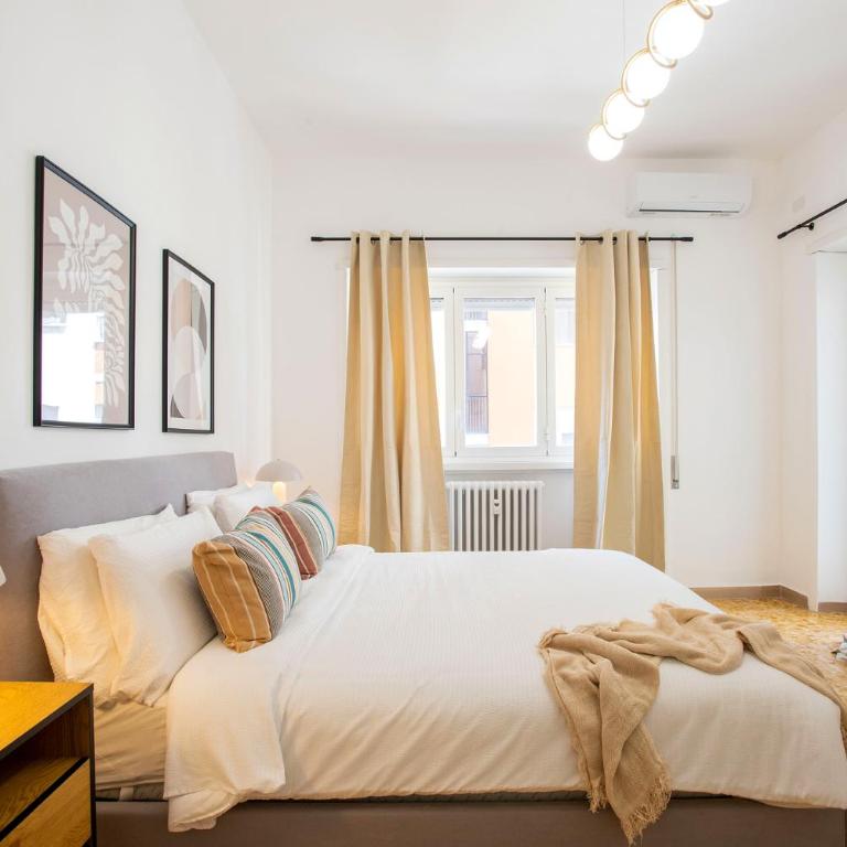 Ampio appartamento familiare Metro A a 50m - Appartamento Deluxe con 2 Camere da Letto - 36
