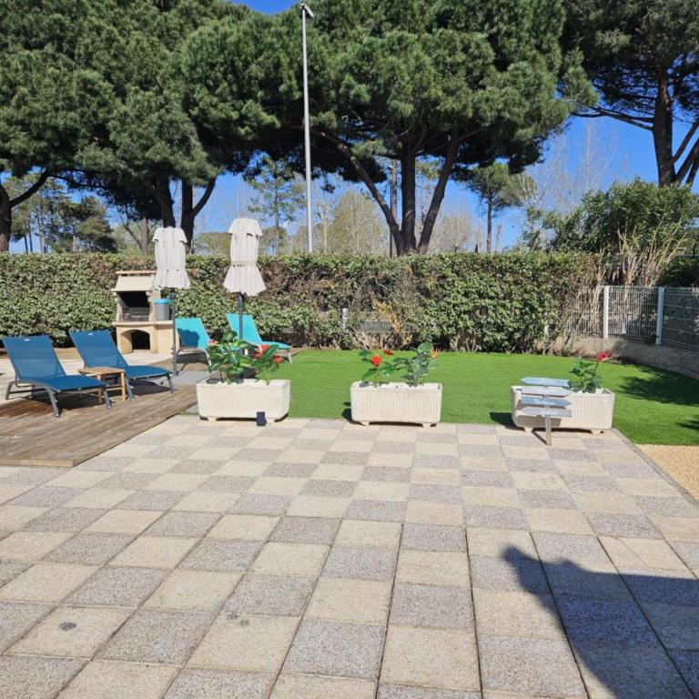 Maison tout confort 4 ch 8p domaine privé avec piscines, et plage à 10 min à pied - Maison 4 Chambres - 8