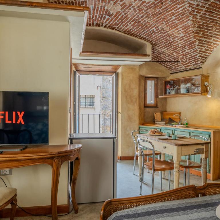 lovingenoa Red - Passion - One-Bedroom Apartment - 20