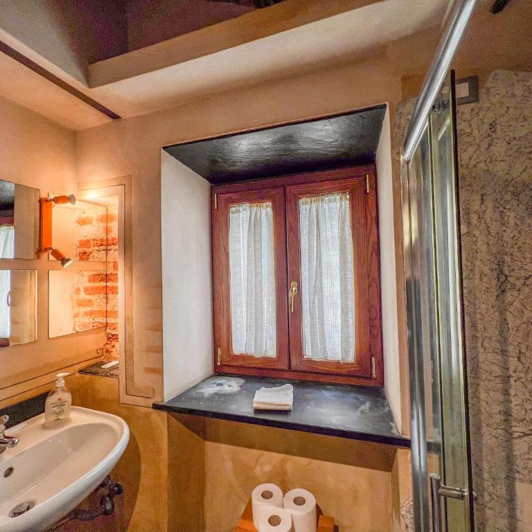 lovingenoa Red - Passion - One-Bedroom Apartment - 27