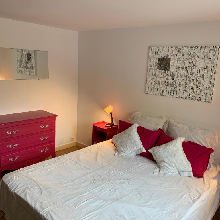 T2 en rez-de-jardin en plein coeur de la Londe les Maures - Maison 1 Chambre - 5