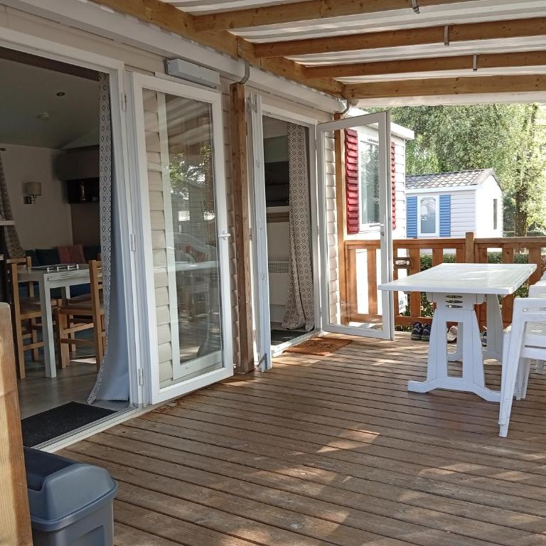 Naphtase - MH334S - Pins Calmes - Ménage inclus - Mobile Home - 3