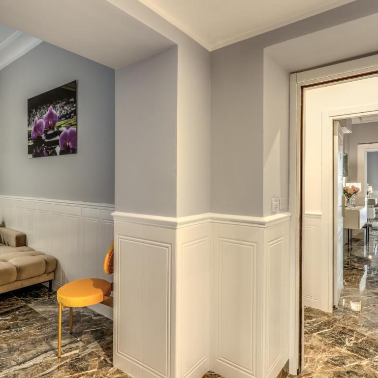 Spanish Steps Oasis Suite - Suite King Deluxe - 2