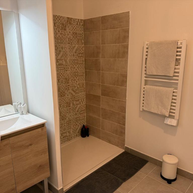 Appartement neuf piscine de standing Uzes à pied - Appartement 1 Chambre - 19