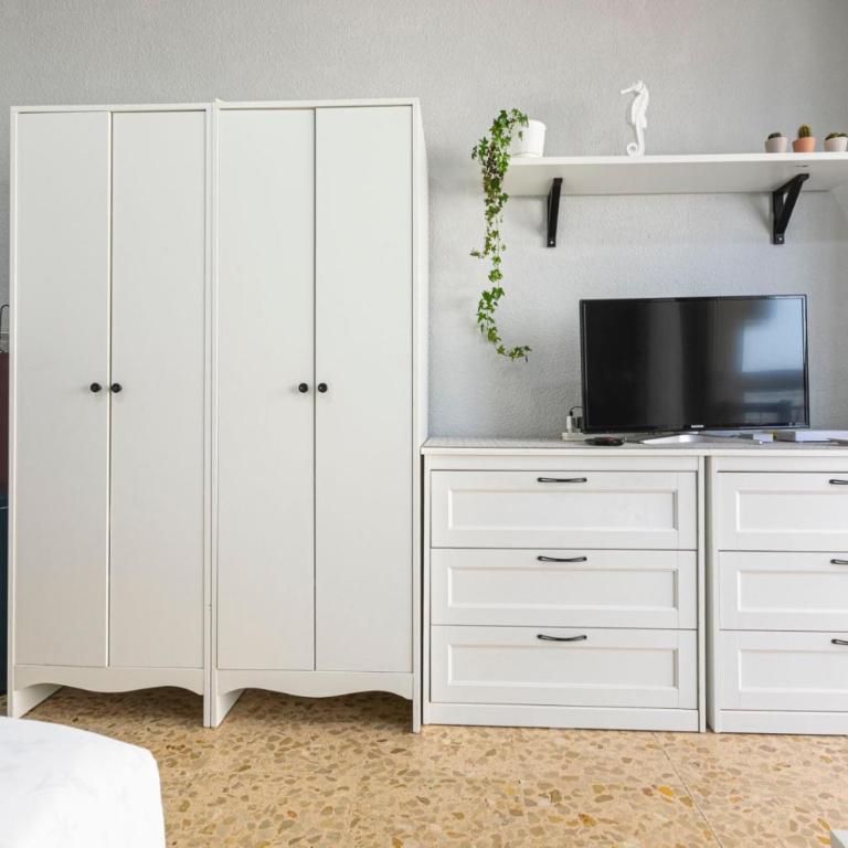 Apartamento ANSON, Torremolinos centro, Luminoso ,Moderno ,Playa a 10 min pie - Apartamento de 1 dormitorio - 25