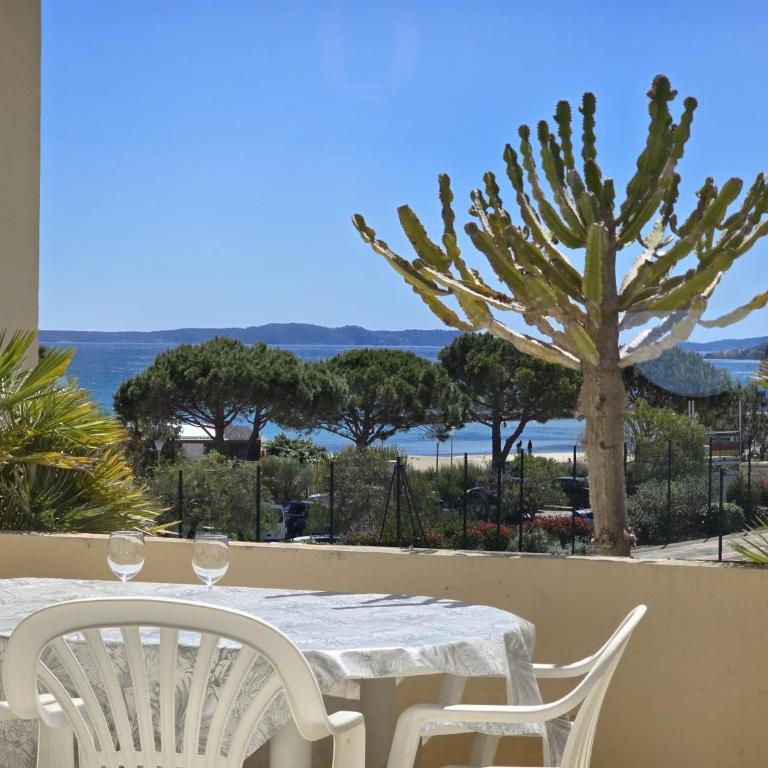 Les Ondines sea view with air conditioning - Studio - 14