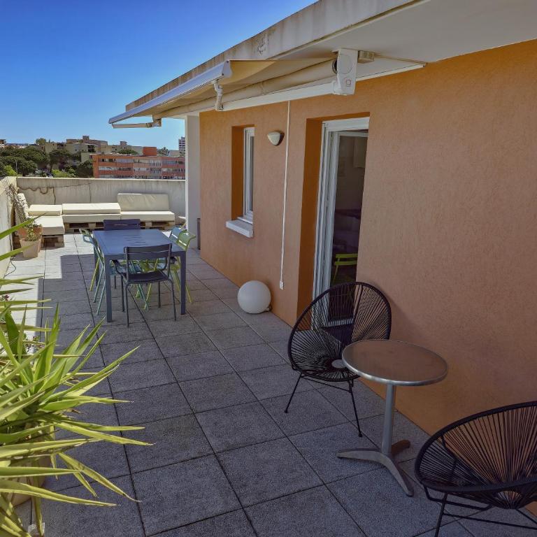 Rooftop du Lavandou - terrace and pool - One-Bedroom Apartment - 39