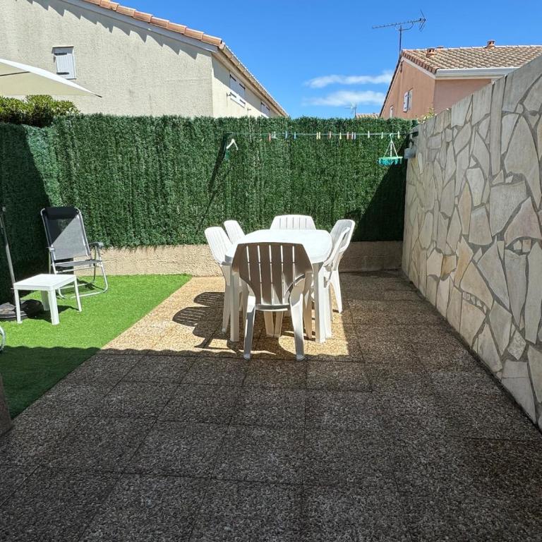 maison 4 personnes avec piscine, mer 200m à pieds - Maison 2 Chambres - 26